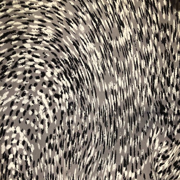 Banana Republic Patterned Drawstring Ankle Pants (SOLID BLACK BACK) - Picture 5 of 12